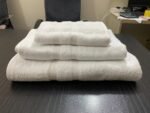 3 Pcs White Colour Como Towel (S3:1) - Image 2